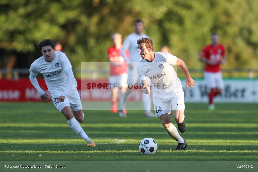 Fundamentum Sportpark, Karlburg, 28.09.2024, sport, action, Fussball, BFV, 13. Spieltag, Bayernliga Nord, ASV, TSV, ASV Cham, TSV Karlburg - Bild-ID: 2440142