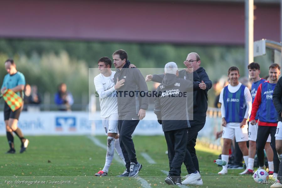 Fundamentum Sportpark, Karlburg, 28.09.2024, sport, action, Fussball, BFV, 13. Spieltag, Bayernliga Nord, ASV, TSV, ASV Cham, TSV Karlburg - Bild-ID: 2440160