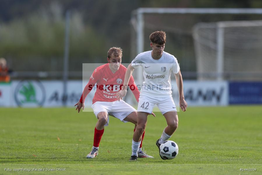 Fundamentum Sportpark, Karlburg, 28.09.2024, sport, action, Fussball, BFV, 13. Spieltag, Bayernliga Nord, ASV, TSV, ASV Cham, TSV Karlburg - Bild-ID: 2440209
