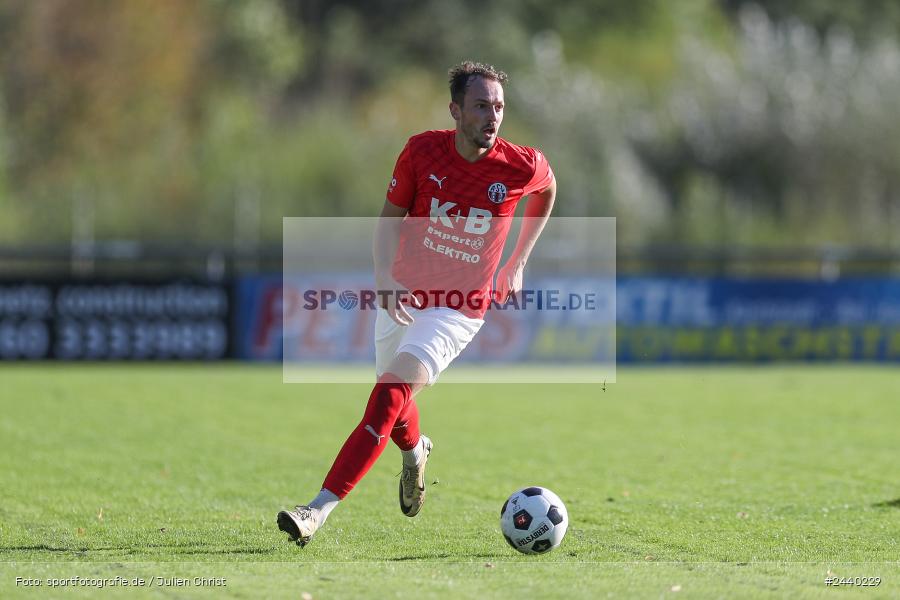 Fundamentum Sportpark, Karlburg, 28.09.2024, sport, action, Fussball, BFV, 13. Spieltag, Bayernliga Nord, ASV, TSV, ASV Cham, TSV Karlburg - Bild-ID: 2440229