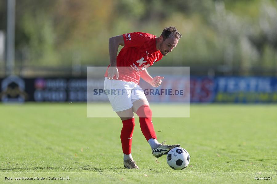 Fundamentum Sportpark, Karlburg, 28.09.2024, sport, action, Fussball, BFV, 13. Spieltag, Bayernliga Nord, ASV, TSV, ASV Cham, TSV Karlburg - Bild-ID: 2440231