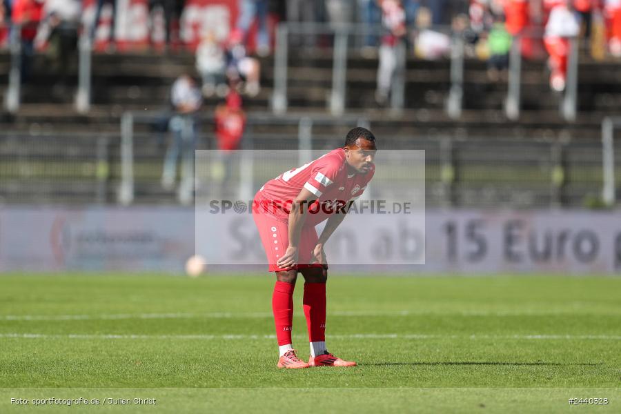 AKON Arena, Würzburg, 28.09.2024, sport, action, Fussball, BFV, Regionalliga Bayern, 11. Spieltag, AUB, FWK, TSV Aubstadt, FC Würzburger Kickers - Bild-ID: 2440328