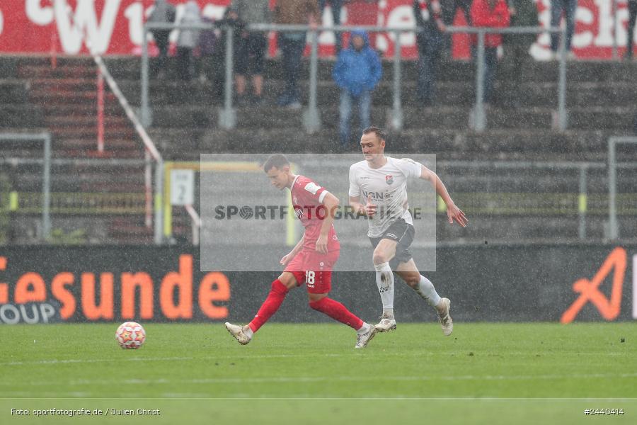 AKON Arena, Würzburg, 28.09.2024, sport, action, Fussball, BFV, Regionalliga Bayern, 11. Spieltag, AUB, FWK, TSV Aubstadt, FC Würzburger Kickers - Bild-ID: 2440414