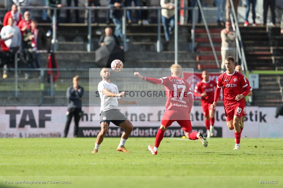 AKON Arena, Würzburg, 28.09.2024, sport, action, Fussball, BFV, Regionalliga Bayern, 11. Spieltag, AUB, FWK, TSV Aubstadt, FC Würzburger Kickers - Bild-ID: 2440572