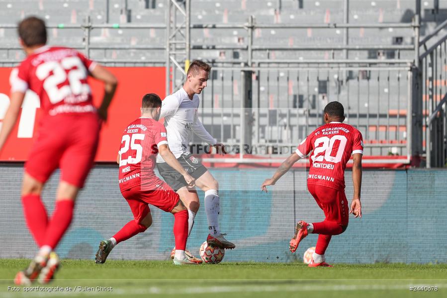 AKON Arena, Würzburg, 28.09.2024, sport, action, Fussball, BFV, Regionalliga Bayern, 11. Spieltag, AUB, FWK, TSV Aubstadt, FC Würzburger Kickers - Bild-ID: 2440678