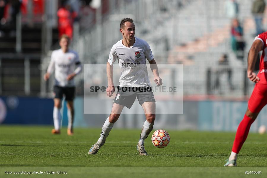 AKON Arena, Würzburg, 28.09.2024, sport, action, Fussball, BFV, Regionalliga Bayern, 11. Spieltag, AUB, FWK, TSV Aubstadt, FC Würzburger Kickers - Bild-ID: 2440681