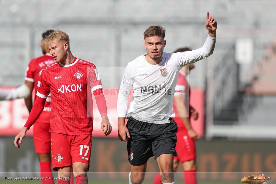 AKON Arena, Würzburg, 28.09.2024, sport, action, Fussball, BFV, Regionalliga Bayern, 11. Spieltag, AUB, FWK, TSV Aubstadt, FC Würzburger Kickers - Bild-ID: 2440721