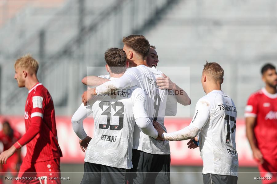 AKON Arena, Würzburg, 28.09.2024, sport, action, Fussball, BFV, Regionalliga Bayern, 11. Spieltag, AUB, FWK, TSV Aubstadt, FC Würzburger Kickers - Bild-ID: 2440729
