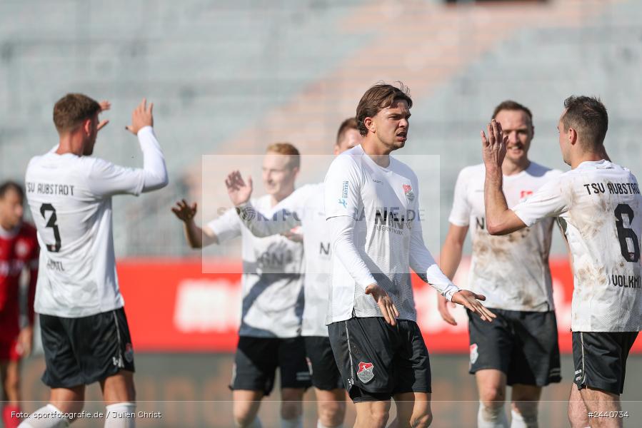 AKON Arena, Würzburg, 28.09.2024, sport, action, Fussball, BFV, Regionalliga Bayern, 11. Spieltag, AUB, FWK, TSV Aubstadt, FC Würzburger Kickers - Bild-ID: 2440734