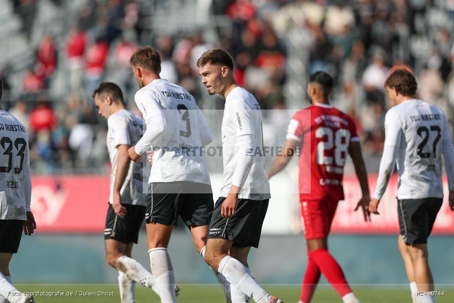 AKON Arena, Würzburg, 28.09.2024, sport, action, Fussball, BFV, Regionalliga Bayern, 11. Spieltag, AUB, FWK, TSV Aubstadt, FC Würzburger Kickers - Bild-ID: 2440744