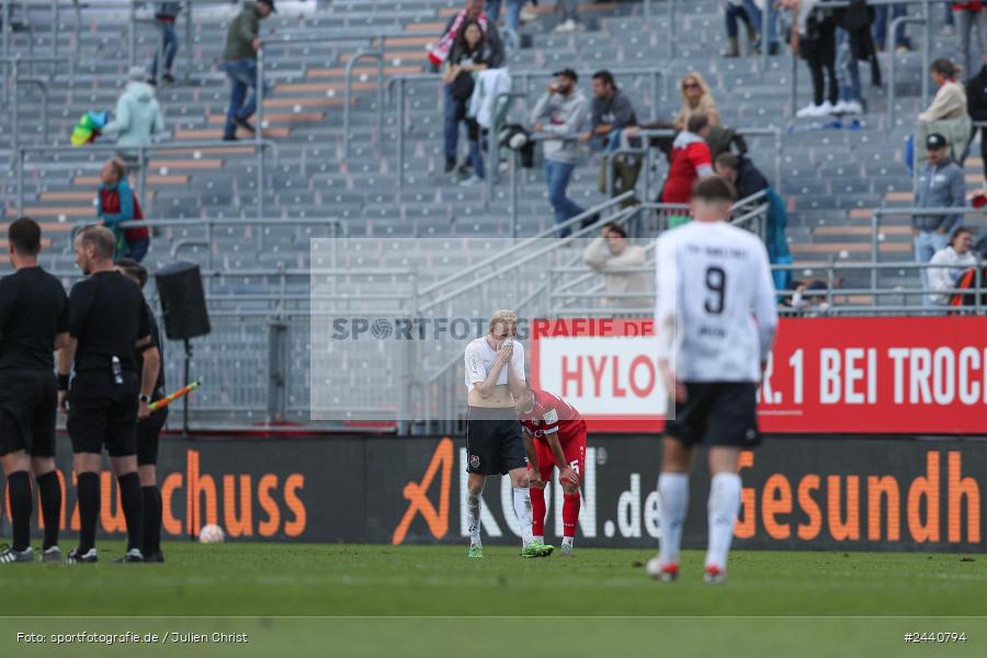AKON Arena, Würzburg, 28.09.2024, sport, action, Fussball, BFV, Regionalliga Bayern, 11. Spieltag, AUB, FWK, TSV Aubstadt, FC Würzburger Kickers - Bild-ID: 2440794
