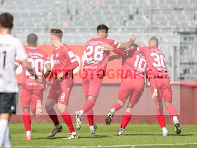Fotos von FC Würzburger Kickers - TSV Aubstadt auf sportfotografie.de