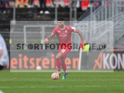Fotos von FC Würzburger Kickers - TSV Aubstadt auf sportfotografie.de