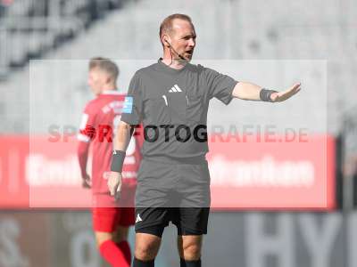 Fotos von FC Würzburger Kickers - TSV Aubstadt auf sportfotografie.de