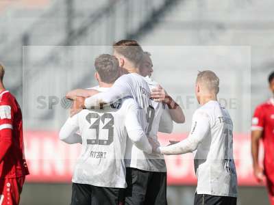 Fotos von FC Würzburger Kickers - TSV Aubstadt auf sportfotografie.de