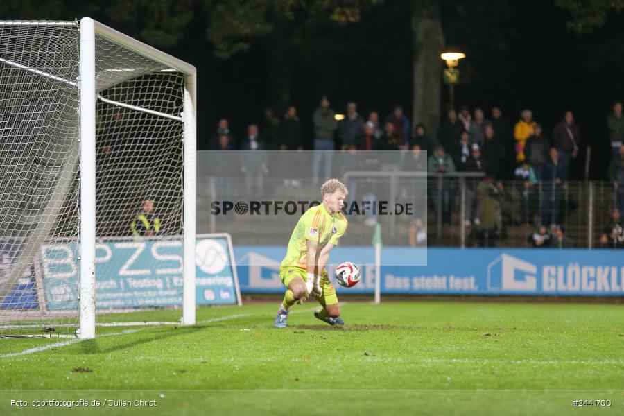 Willy-Sachs-Stadion, Schweinfurt, 02.10.2024, sport, action, Fussball, BFV, 11. Spieltag, Regionalliga Bayern, FCN, FCS, 1. FC Nürnberg II, 1. FC Schweinfurt 1905 - Bild-ID: 2441700 Willy-Sachs-Stadion, Schweinfurt, 02.10.2024, sport, action, Fussball, BFV, 11. Spieltag, Regionalliga Bayern, FCN, FCS, 1. FC Nürnberg II, 1. FC Schweinfurt 1905 - Bild-ID: 2441700