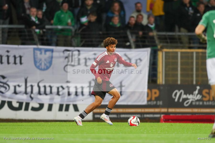 Willy-Sachs-Stadion, Schweinfurt, 02.10.2024, sport, action, Fussball, BFV, 11. Spieltag, Regionalliga Bayern, FCN, FCS, 1. FC Nürnberg II, 1. FC Schweinfurt 1905 - Bild-ID: 2441732 Willy-Sachs-Stadion, Schweinfurt, 02.10.2024, sport, action, Fussball, BFV, 11. Spieltag, Regionalliga Bayern, FCN, FCS, 1. FC Nürnberg II, 1. FC Schweinfurt 1905 - Bild-ID: 2441732