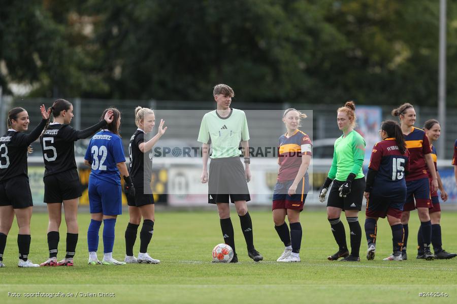 sport, hiscox-Bezirkspokal, action, Sportgelände, Karlstadt, Fussball, FVK, FV Karlstadt, FCS, BFV, 2. Runde, 1. FC Schweinfurt, 03.10.2024 - Bild-ID: 2442546