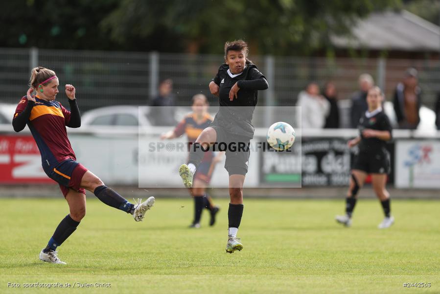 sport, hiscox-Bezirkspokal, action, Sportgelände, Karlstadt, Fussball, FVK, FV Karlstadt, FCS, BFV, 2. Runde, 1. FC Schweinfurt, 03.10.2024 - Bild-ID: 2442563