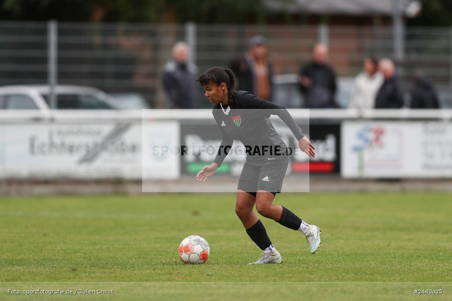 sport, hiscox-Bezirkspokal, action, Sportgelände, Karlstadt, Fussball, FVK, FV Karlstadt, FCS, BFV, 2. Runde, 1. FC Schweinfurt, 03.10.2024 - Bild-ID: 2442625 sport, hiscox-Bezirkspokal, action, Sportgelände, Karlstadt, Fussball, FVK, FV Karlstadt, FCS, BFV, 2. Runde, 1. FC Schweinfurt, 03.10.2024 - Bild-ID: 2442625