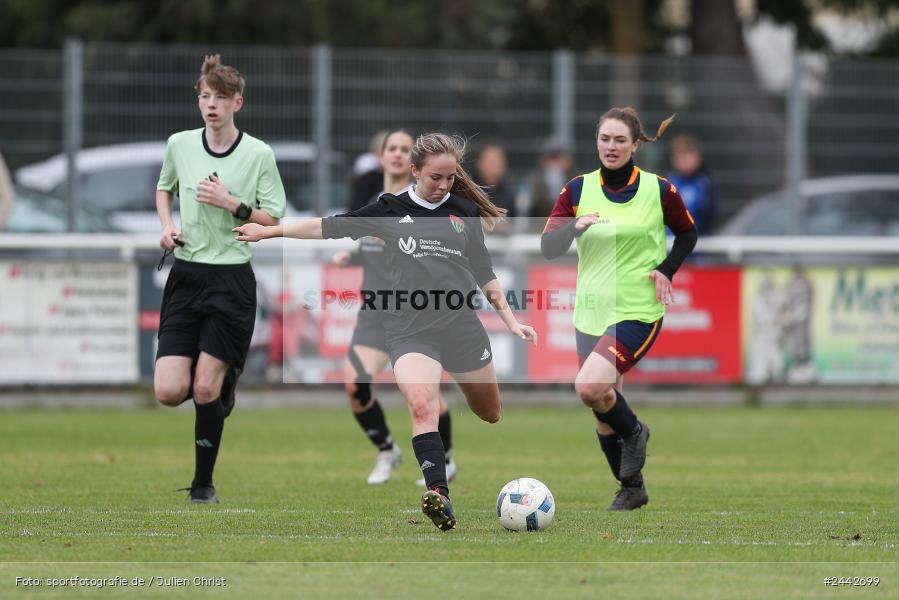 sport, hiscox-Bezirkspokal, action, Sportgelände, Karlstadt, Fussball, FVK, FV Karlstadt, FCS, BFV, 2. Runde, 1. FC Schweinfurt, 03.10.2024 - Bild-ID: 2442699