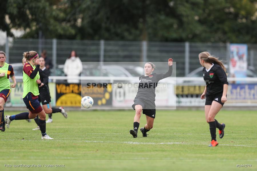 sport, hiscox-Bezirkspokal, action, Sportgelände, Karlstadt, Fussball, FVK, FV Karlstadt, FCS, BFV, 2. Runde, 1. FC Schweinfurt, 03.10.2024 - Bild-ID: 2442719 sport, hiscox-Bezirkspokal, action, Sportgelände, Karlstadt, Fussball, FVK, FV Karlstadt, FCS, BFV, 2. Runde, 1. FC Schweinfurt, 03.10.2024 - Bild-ID: 2442719