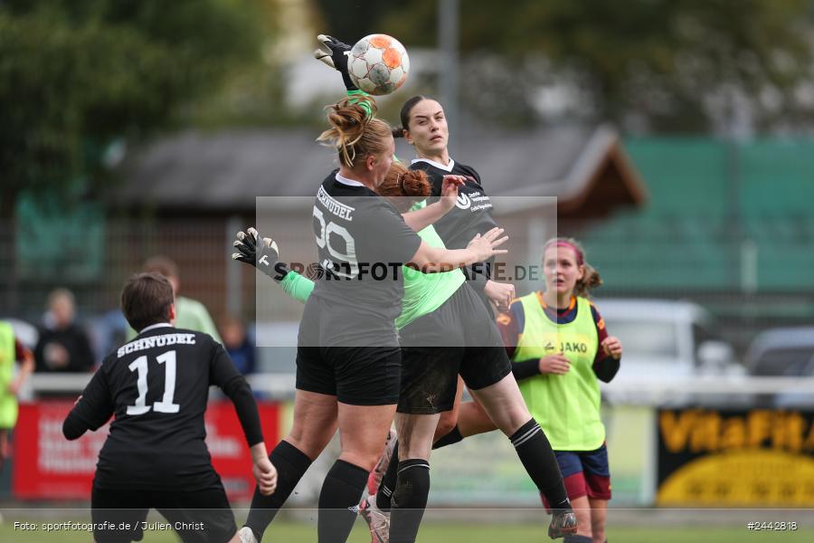 sport, hiscox-Bezirkspokal, action, Sportgelände, Karlstadt, Fussball, FVK, FV Karlstadt, FCS, BFV, 2. Runde, 1. FC Schweinfurt, 03.10.2024 - Bild-ID: 2442818