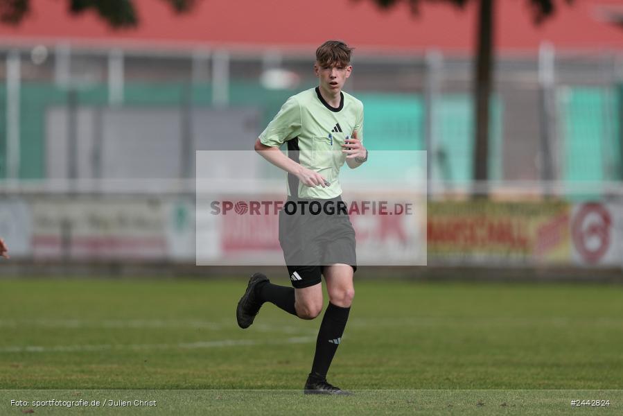 sport, hiscox-Bezirkspokal, action, Sportgelände, Karlstadt, Fussball, FVK, FV Karlstadt, FCS, BFV, 2. Runde, 1. FC Schweinfurt, 03.10.2024 - Bild-ID: 2442824 sport, hiscox-Bezirkspokal, action, Sportgelände, Karlstadt, Fussball, FVK, FV Karlstadt, FCS, BFV, 2. Runde, 1. FC Schweinfurt, 03.10.2024 - Bild-ID: 2442824