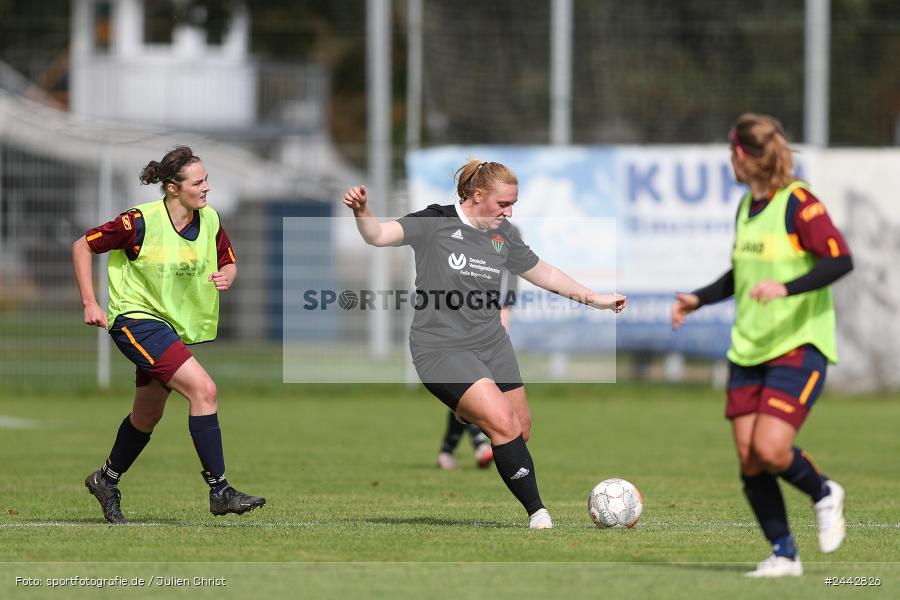 sport, hiscox-Bezirkspokal, action, Sportgelände, Karlstadt, Fussball, FVK, FV Karlstadt, FCS, BFV, 2. Runde, 1. FC Schweinfurt, 03.10.2024 - Bild-ID: 2442826 sport, hiscox-Bezirkspokal, action, Sportgelände, Karlstadt, Fussball, FVK, FV Karlstadt, FCS, BFV, 2. Runde, 1. FC Schweinfurt, 03.10.2024 - Bild-ID: 2442826