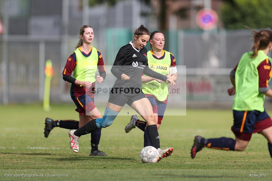 sport, hiscox-Bezirkspokal, action, Sportgelände, Karlstadt, Fussball, FVK, FV Karlstadt, FCS, BFV, 2. Runde, 1. FC Schweinfurt, 03.10.2024 - Bild-ID: 2442876
