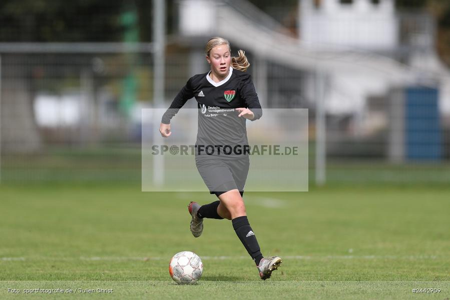 sport, hiscox-Bezirkspokal, action, Sportgelände, Karlstadt, Fussball, FVK, FV Karlstadt, FCS, BFV, 2. Runde, 1. FC Schweinfurt, 03.10.2024 - Bild-ID: 2442909