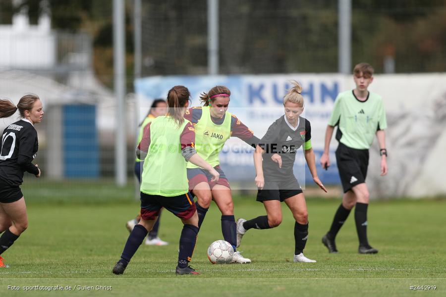 sport, hiscox-Bezirkspokal, action, Sportgelände, Karlstadt, Fussball, FVK, FV Karlstadt, FCS, BFV, 2. Runde, 1. FC Schweinfurt, 03.10.2024 - Bild-ID: 2442919