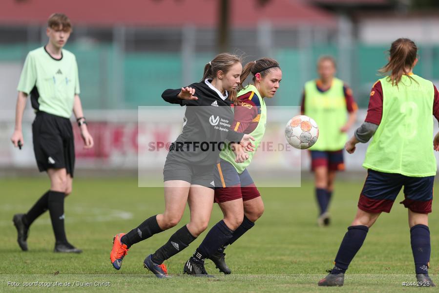 sport, hiscox-Bezirkspokal, action, Sportgelände, Karlstadt, Fussball, FVK, FV Karlstadt, FCS, BFV, 2. Runde, 1. FC Schweinfurt, 03.10.2024 - Bild-ID: 2442923