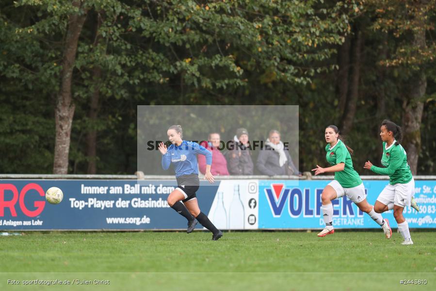 Sportgelände, Adelsberg, 05.10.2024, sport, action, Fussball, BOL Frauen, 5. Spieltag, FCS, FFC, 1. FC Schweinfurt, FFC Adelsberg-Karsbach - Bild-ID: 2443810