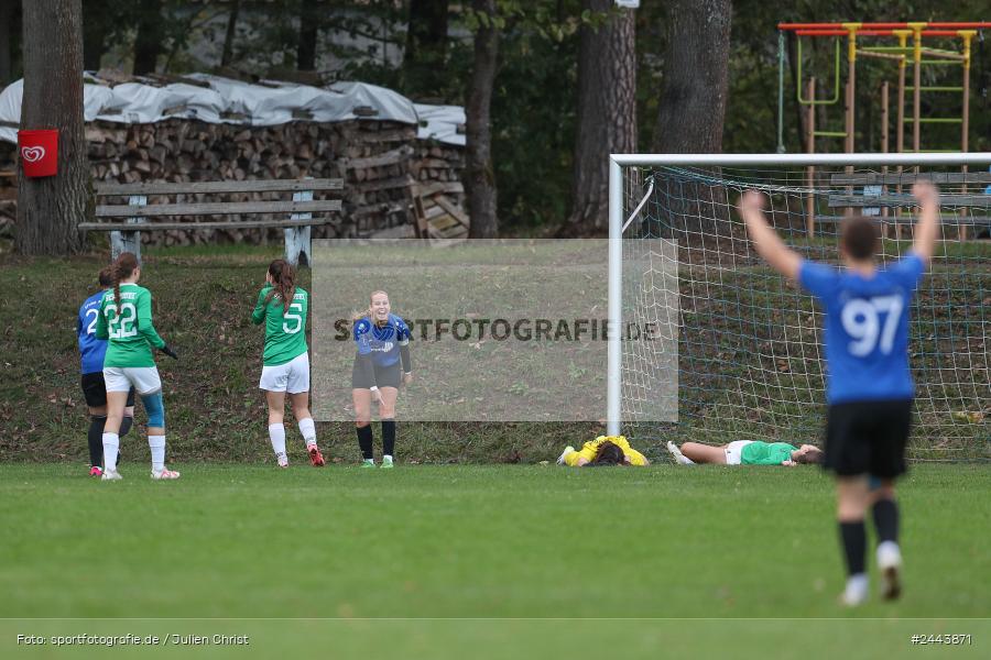 Sportgelände, Adelsberg, 05.10.2024, sport, action, Fussball, BOL Frauen, 5. Spieltag, FCS, FFC, 1. FC Schweinfurt, FFC Adelsberg-Karsbach - Bild-ID: 2443871