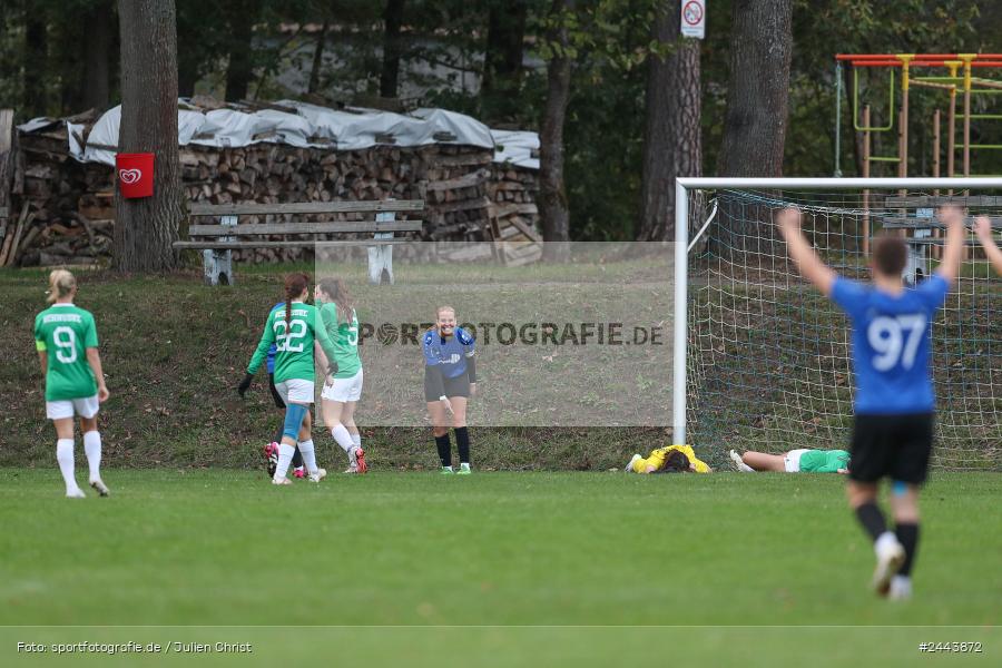 Sportgelände, Adelsberg, 05.10.2024, sport, action, Fussball, BOL Frauen, 5. Spieltag, FCS, FFC, 1. FC Schweinfurt, FFC Adelsberg-Karsbach - Bild-ID: 2443872