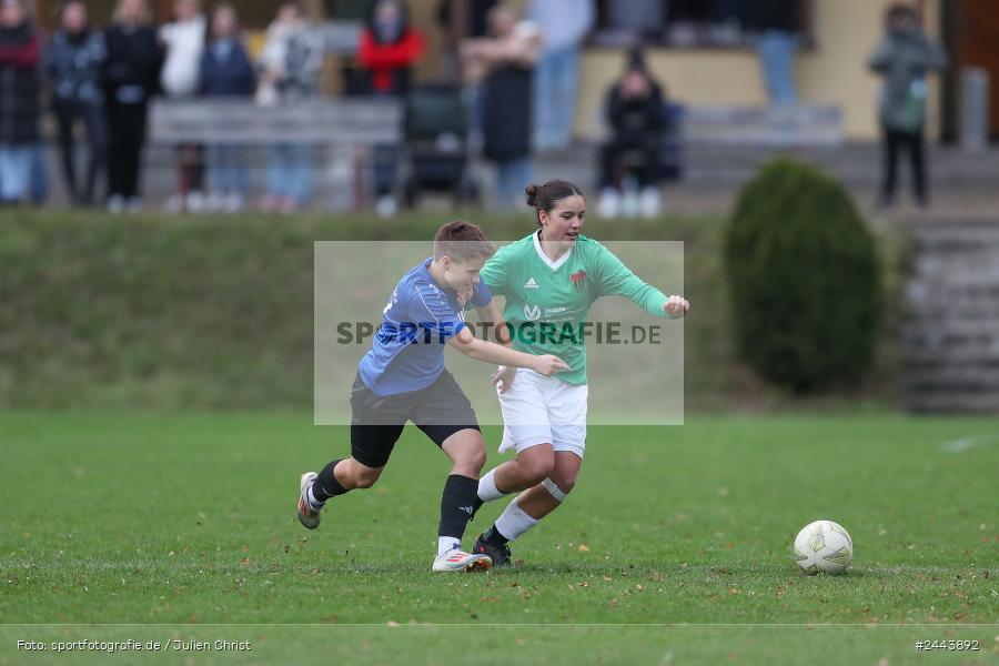 Sportgelände, Adelsberg, 05.10.2024, sport, action, Fussball, BOL Frauen, 5. Spieltag, FCS, FFC, 1. FC Schweinfurt, FFC Adelsberg-Karsbach - Bild-ID: 2443892