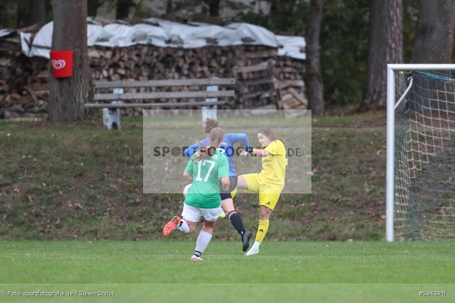 Sportgelände, Adelsberg, 05.10.2024, sport, action, Fussball, BOL Frauen, 5. Spieltag, FCS, FFC, 1. FC Schweinfurt, FFC Adelsberg-Karsbach - Bild-ID: 2443911 Sportgelände, Adelsberg, 05.10.2024, sport, action, Fussball, BOL Frauen, 5. Spieltag, FCS, FFC, 1. FC Schweinfurt, FFC Adelsberg-Karsbach - Bild-ID: 2443911