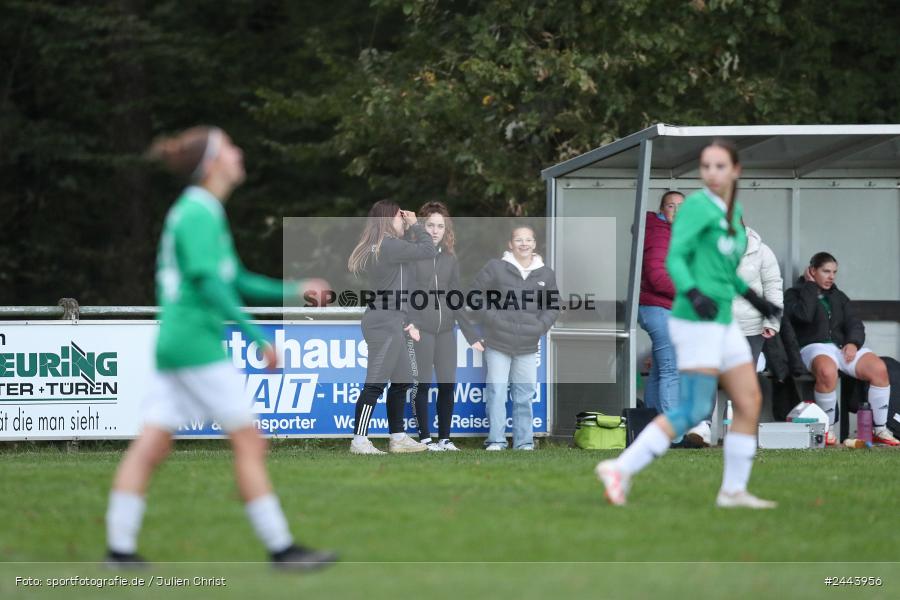 Sportgelände, Adelsberg, 05.10.2024, sport, action, Fussball, BOL Frauen, 5. Spieltag, FCS, FFC, 1. FC Schweinfurt, FFC Adelsberg-Karsbach - Bild-ID: 2443956