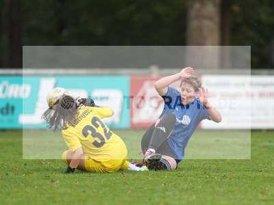 Fotos von FFC Adelsberg-Karsbach - 1. FC Schweinfurt auf sportfotografie.de