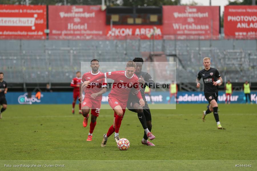 AKON Arena, Würzburg, 06.10.2024, sport, action, Fussball, BFV, 13. Spieltag, Regionalliga Bayern, BUC, FWK, TSV Buchbach, FC Würzburger Kickers - Bild-ID: 2444342