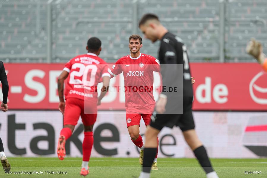AKON Arena, Würzburg, 06.10.2024, sport, action, Fussball, BFV, 13. Spieltag, Regionalliga Bayern, BUC, FWK, TSV Buchbach, FC Würzburger Kickers - Bild-ID: 2444494