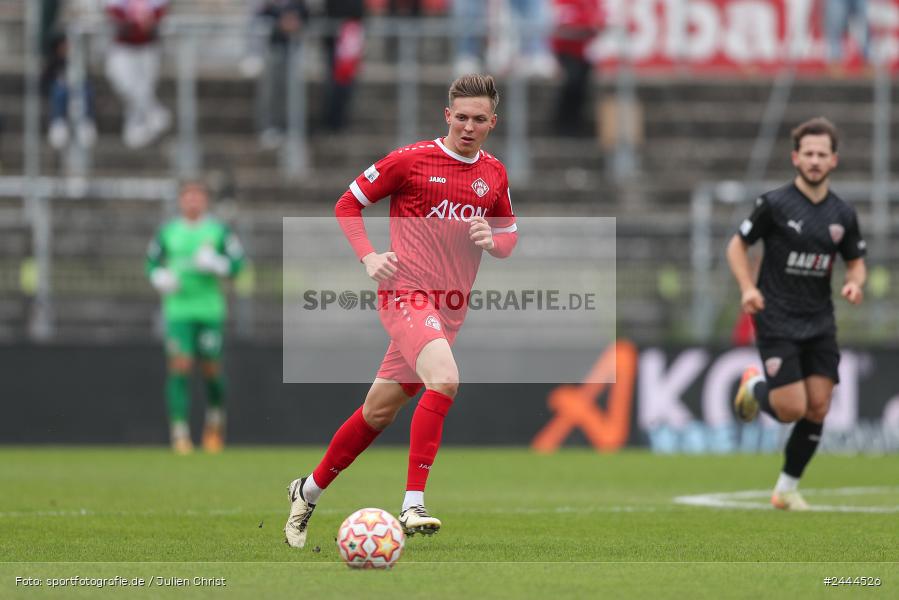 AKON Arena, Würzburg, 06.10.2024, sport, action, Fussball, BFV, 13. Spieltag, Regionalliga Bayern, BUC, FWK, TSV Buchbach, FC Würzburger Kickers - Bild-ID: 2444526