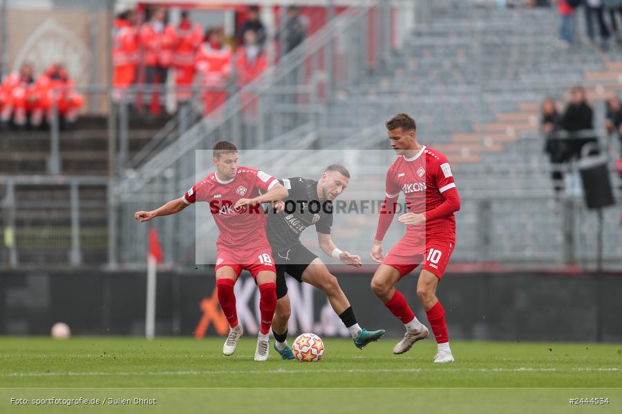AKON Arena, Würzburg, 06.10.2024, sport, action, Fussball, BFV, 13. Spieltag, Regionalliga Bayern, BUC, FWK, TSV Buchbach, FC Würzburger Kickers - Bild-ID: 2444534