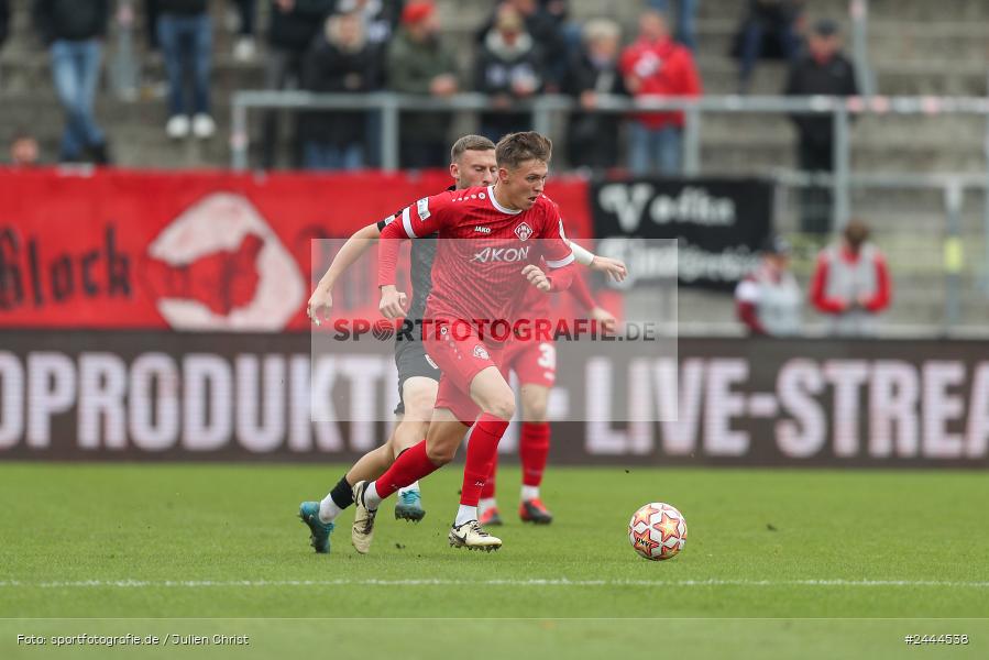 AKON Arena, Würzburg, 06.10.2024, sport, action, Fussball, BFV, 13. Spieltag, Regionalliga Bayern, BUC, FWK, TSV Buchbach, FC Würzburger Kickers - Bild-ID: 2444538