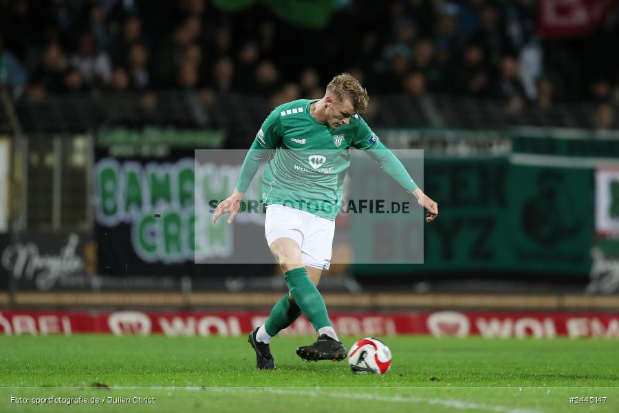 Willy-Sachs-Stadion, Schweinfurt, 11.10.2024, sport, action, Fussball, BFV, 14. Spieltag, Regionalliga Bayern, SVA, FCS, SV Viktoria Aschaffenburg, 1. FC Schweinfurt 1905 - Bild-ID: 2445147