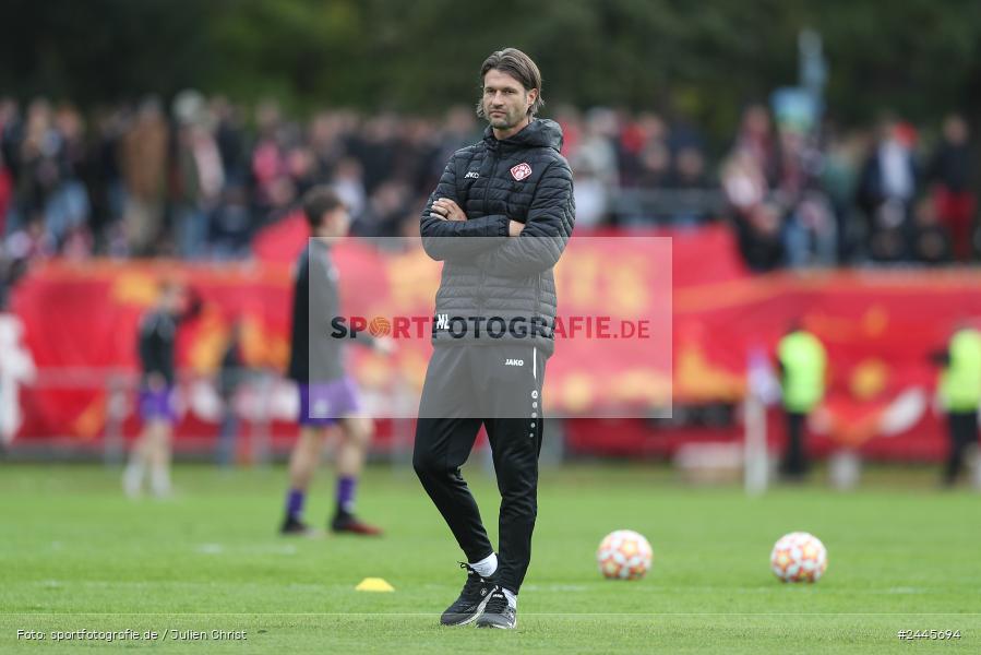 Fuchsparkstadion, Bamberg, 12.10.2024, sport, action, Fussball, BFV, 14. Spieltag, Regionalliga Bayern, FWK, FCE, FC Würzburger Kickers, FC Eintracht Bamberg - Bild-ID: 2445694