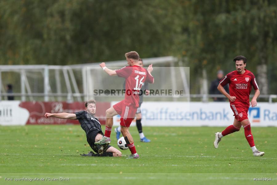 Fundamentum Sportpark, Karlburg, 12.10.2024, sport, action, Fussball, BFV, 16. Spieltag, Bayernliga Nord, KOR, KAR, TSV Kornburg, TSV Karlburg - Bild-ID: 2445904