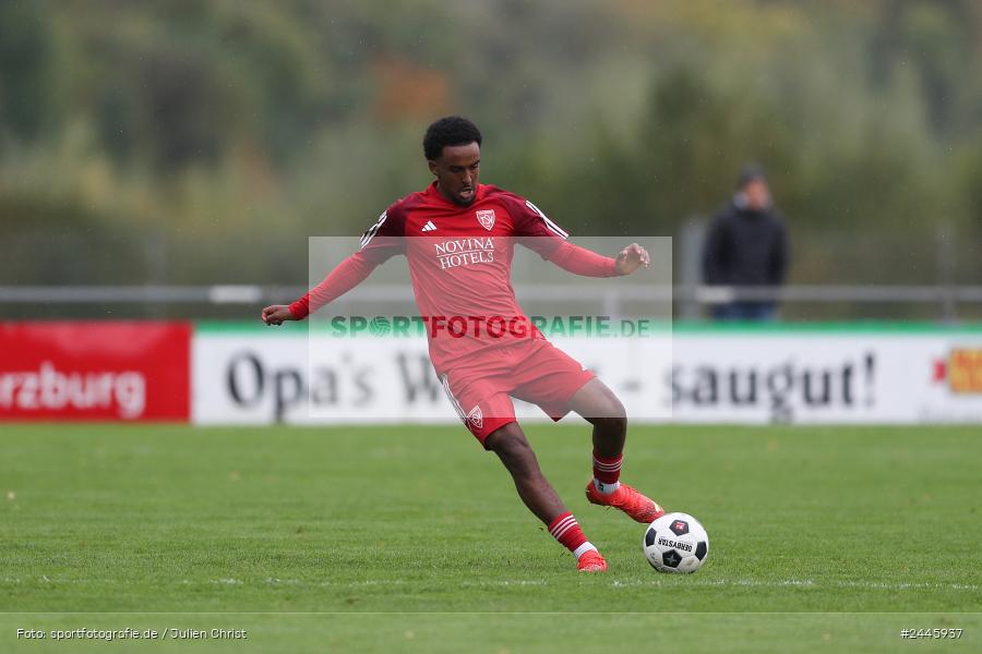 Fundamentum Sportpark, Karlburg, 12.10.2024, sport, action, Fussball, BFV, 16. Spieltag, Bayernliga Nord, KOR, KAR, TSV Kornburg, TSV Karlburg - Bild-ID: 2445937 Fundamentum Sportpark, Karlburg, 12.10.2024, sport, action, Fussball, BFV, 16. Spieltag, Bayernliga Nord, KOR, KAR, TSV Kornburg, TSV Karlburg - Bild-ID: 2445937