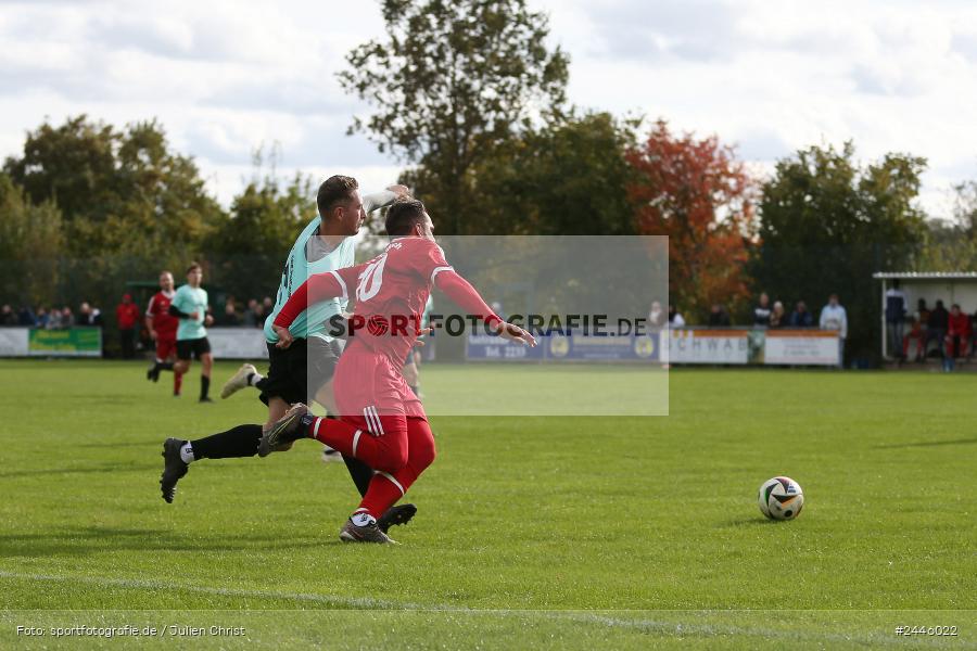 Sportgelände Oberndorf, Bischbrunn, 13.10.2024, sport, action, Fussball, BFV, 14. Spieltag, Kreisklasse Würzburg Gr. 3, FCK, SVB, (SG 1) FC Karsbach, (SG 1) SV Bischbrunn - Bild-ID: 2446022